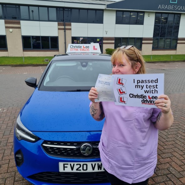 Christie Lee Driving – Female Driving Instructor in the Selby area